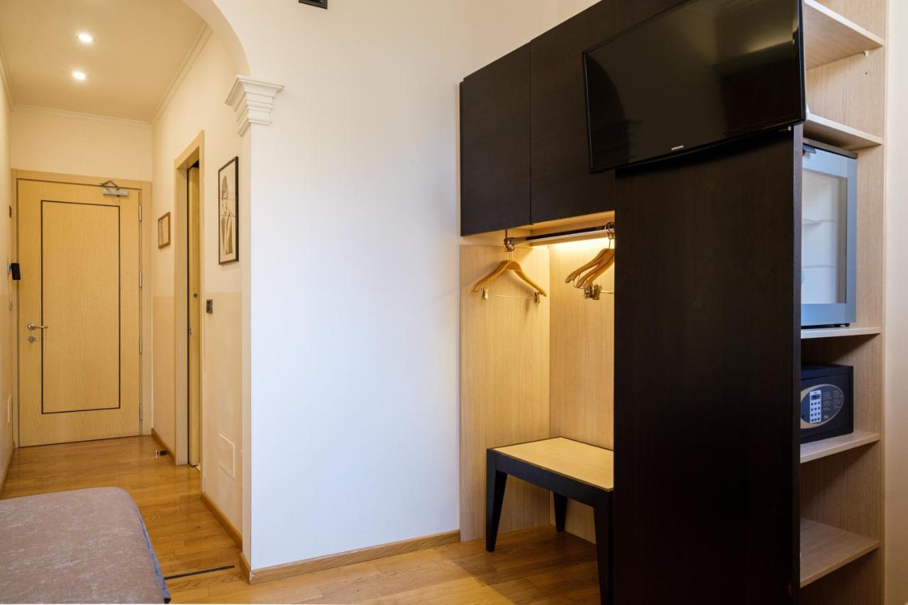 Hotel Touring Bologna Luaran gambar