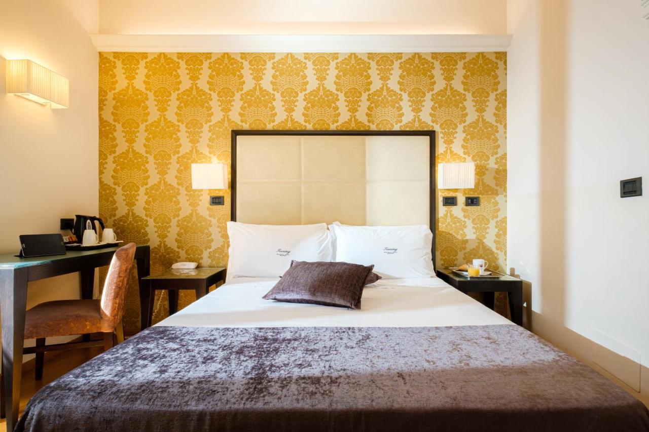 Hotel Touring Bologna Luaran gambar