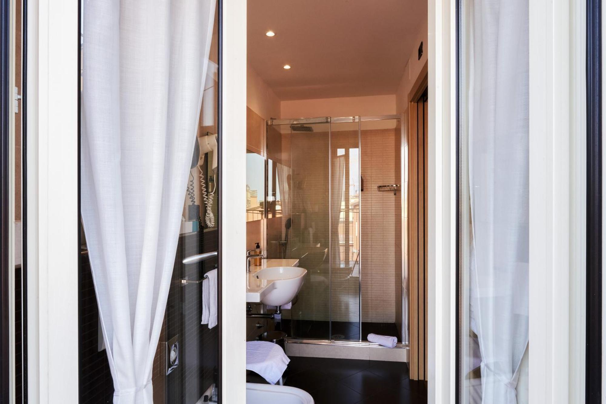 Hotel Touring Bologna Luaran gambar